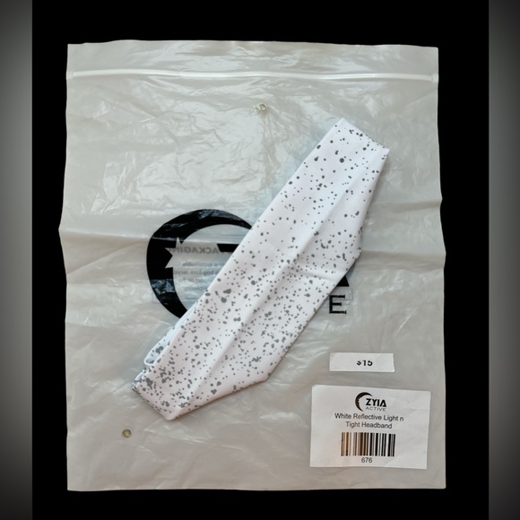 ZYIA White Reflective Light n Tight Headband 676 NWT - Picture 13 of 13